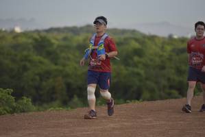 BIB: 347, 0278
                            <button type="button" onclick="openModal(5101904)" class="btn btn-primary btn-sm float-right btn-popup" data-toggle="modal" data-target=".modal-high-quality">
                        <i class="fas fa-shopping-cart"></i> Add to Cart
                    </button>
                                            <button type="button" onclick="isThisMe(5101904, true)" class="btn btn-success btn-sm float-right btn-popup btn-isme hidden" data-toggle="tooltip" data-placement="bottom" title="นี่คือรูปของคุณใช่ไหม คลิกที่นี่เพื่อเอาเข้าอัลบั้ม">
                        <i class="fas fa-plus"></i> Add to album
                    </button>
                    <button type="button" onclick="isThisMe(5101904, false)" class="btn btn-warning btn-sm float-right btn-popup btn-isnotme hidden">
                        <i class="fas fa-ban"></i> Remove from album
                    </button>